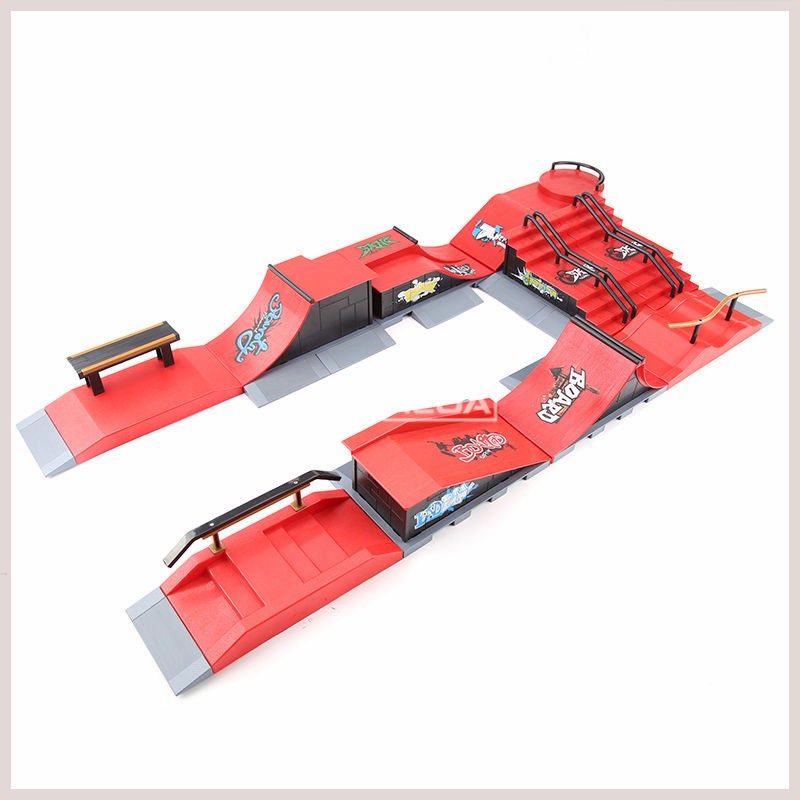 RED LUXURIOUS F COMBINATION